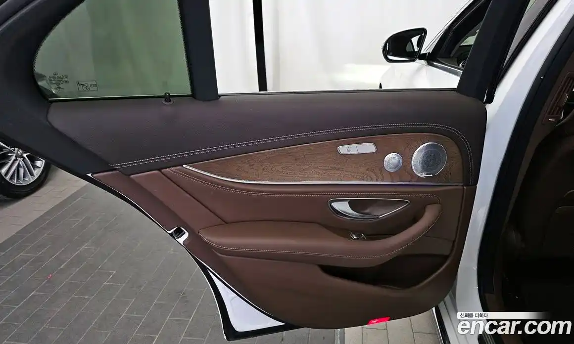 Mercedes-Benz E-Class 2020 2.0 гидро в Москве № 1835947, фото 15