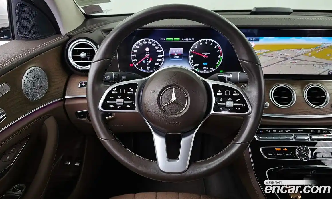 Mercedes-Benz E-Class 2020 2.0 гидро в Москве № 1835947, фото 19
