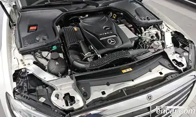 Mercedes-Benz E-Class 2020 2.0 гидро в Москве № 1835947, миниатюра 6