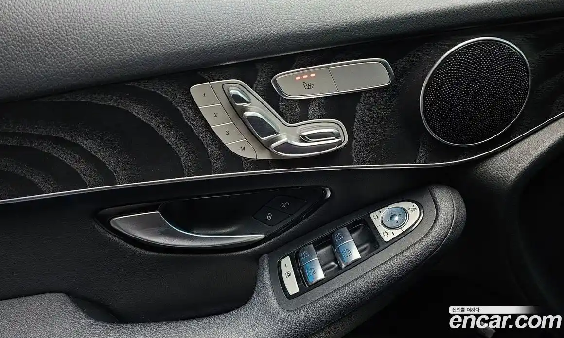 Mercedes-Benz GLC-Class 2019 2.0 гидро в Москве № 1836122, фото 16