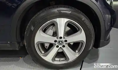 Mercedes-Benz GLC-Class 2019 2.0 гидро в Москве № 1836122, миниатюра 5