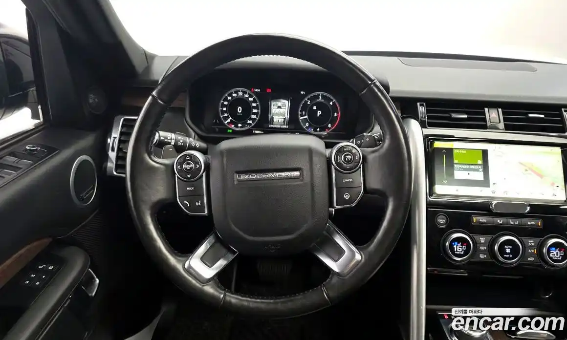 Land Rover Discovery 2018 3.0 гидро в Москве № 1837375, фото 19