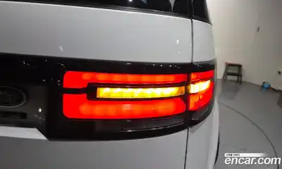 Land Rover Discovery 2018 3.0 гидро в Москве № 1837375, миниатюра 9