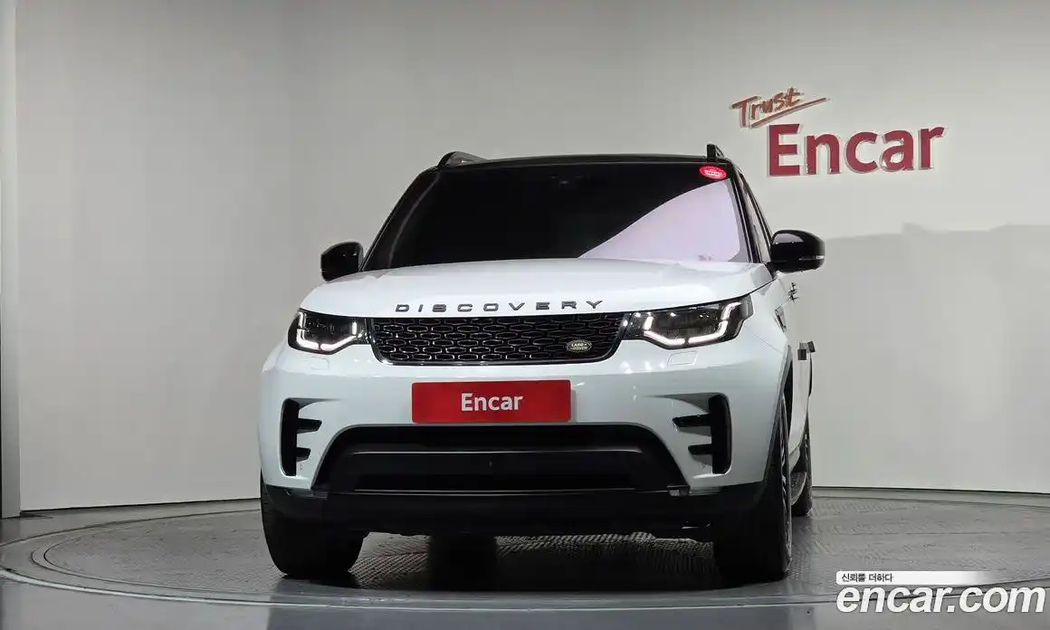 Land Rover Discovery 2018 3.0 гидро в Москве № 1837398, фото 3