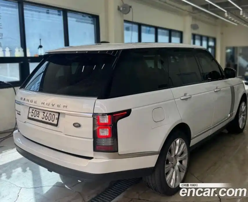 Land Rover Range-Rover 2013 4.4 гидро в Москве № 1837487, фото 5