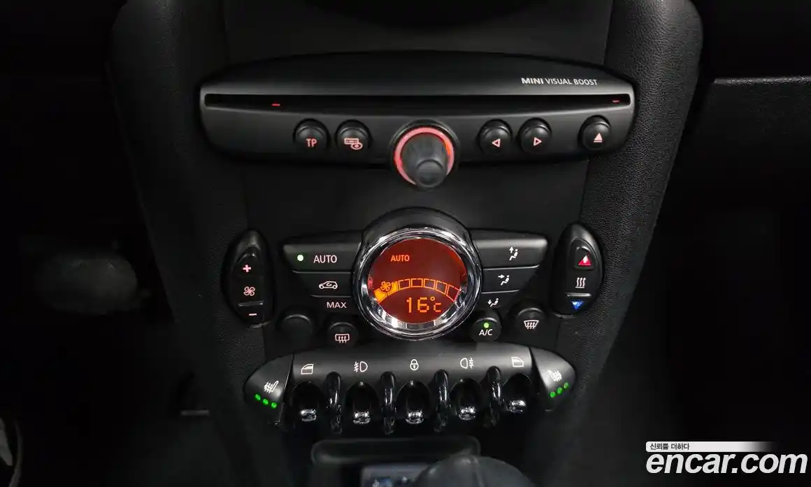 Mini Cooper 2013 2.0 гидро в Москве № 1837709, фото 16