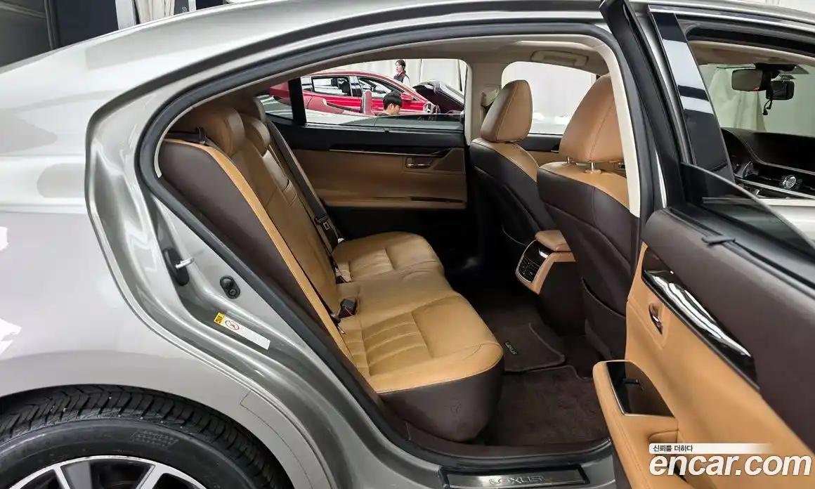 Lexus ES 2015 2.5 гидро в Москве № 1837960, фото 12
