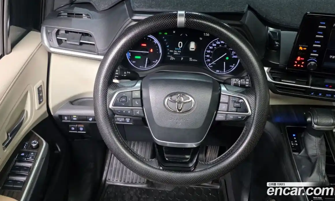 Toyota Sienna 2021 2.5 гидро в Москве № 1838537, фото 13
