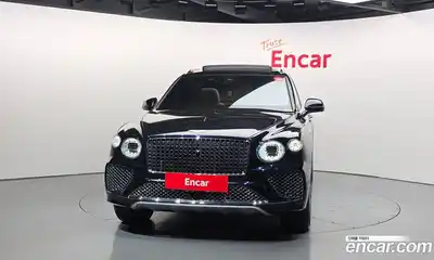 Bentley Bentayga 2025 4.0 гидро, миниатюра 3