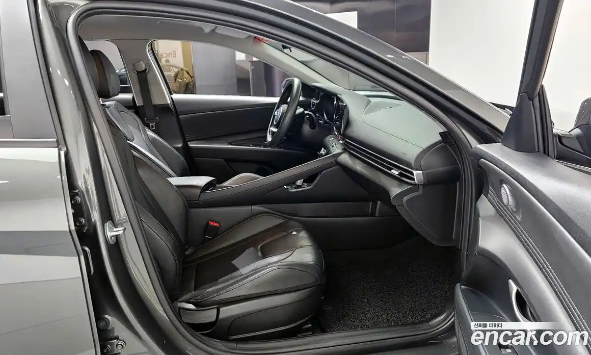 Hyundai Avante 2023 1.6 гидро в Москве № 44150, фото 10