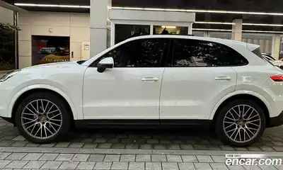 Porsche Cayenne 2023 3.0 гидро в Москве № 892168, миниатюра 2