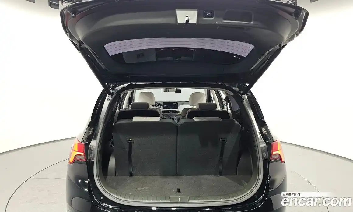 Hyundai Santa Fe 2023 2.5 гидро в Москве № 122728, фото 19