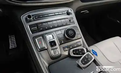 Hyundai Santa Fe 2023 2.5 гидро в Москве № 122728, миниатюра 8