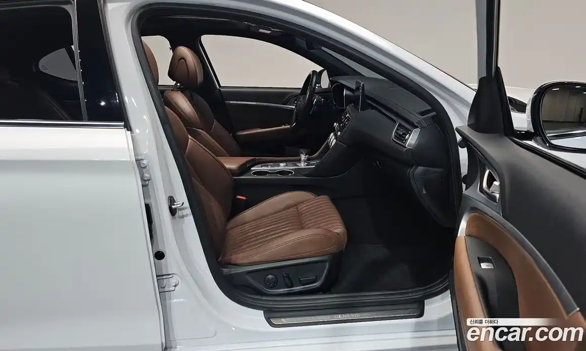Genesis G70 2018 2.0 гидро в Москве № 1245528, фото 15