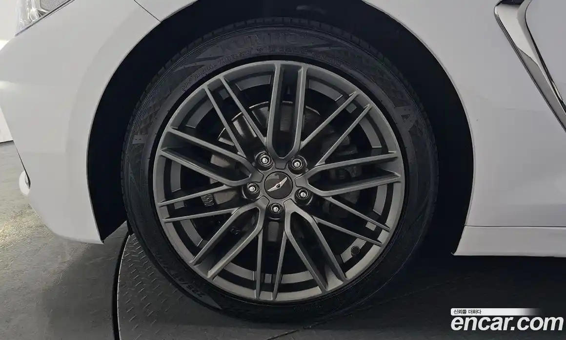 Genesis G70 2018 2.0 гидро в Москве № 1245528, фото 4