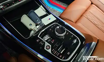 BMW X7 2023 3.0 гидро в Москве № 1246113, миниатюра 12