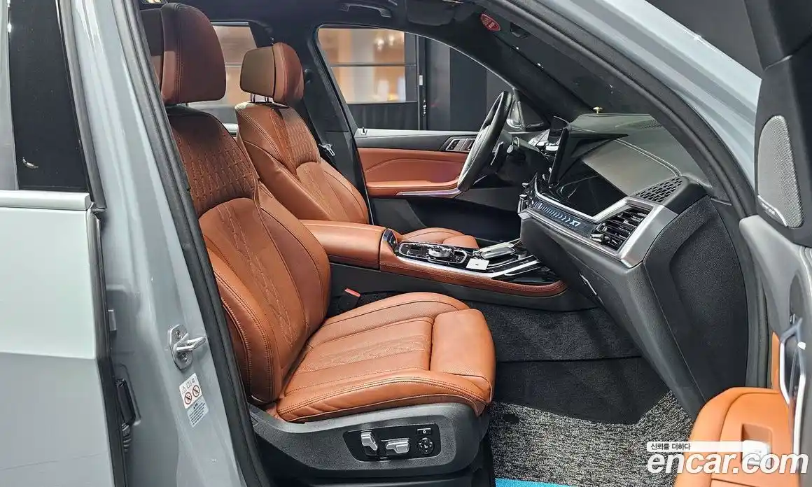BMW X7 2023 3.0 гидро в Москве № 1246113, фото 16