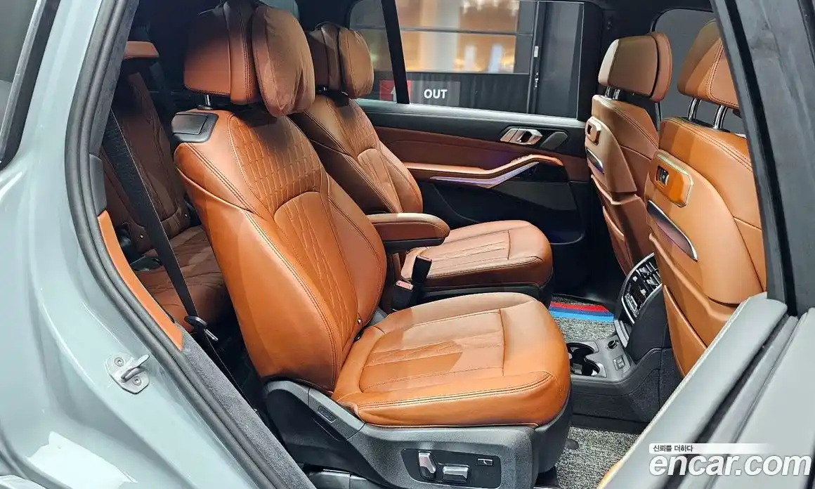 BMW X7 2023 3.0 гидро в Москве № 1246113, фото 17