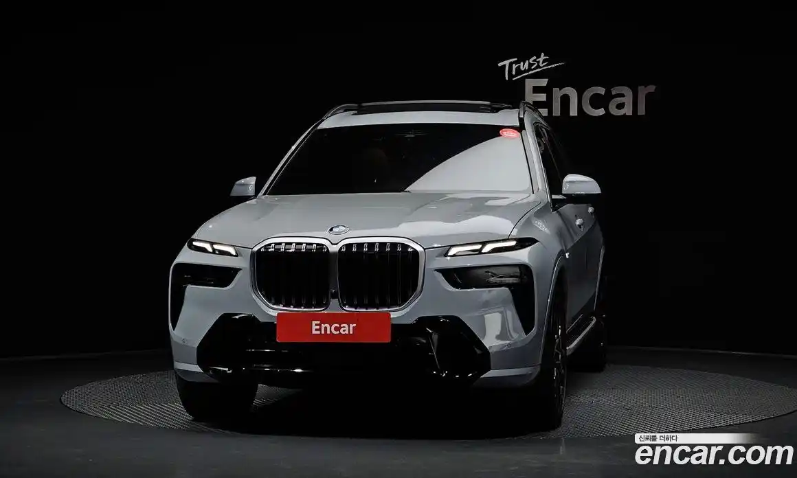 BMW X7 2023 3.0 гидро в Москве № 1246113, фото 3