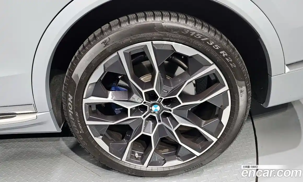 BMW X7 2023 3.0 гидро в Москве № 1246113, фото 7