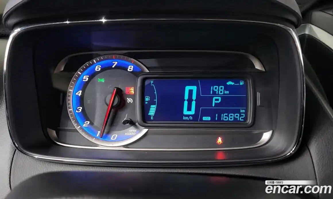 Chevrolet Trax 2015 1.4 гидро в Москве № 1247099, фото 11
