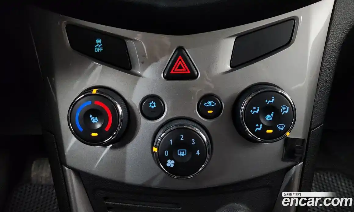 Chevrolet Trax 2015 1.4 гидро в Москве № 1247099, фото 22