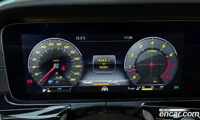 Mercedes-Benz E-Class 2018 3.0 гидро в Москве № 1249072, миниатюра 11