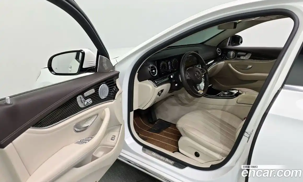 Mercedes-Benz E-Class 2018 3.0 гидро в Москве № 1249072, фото 13
