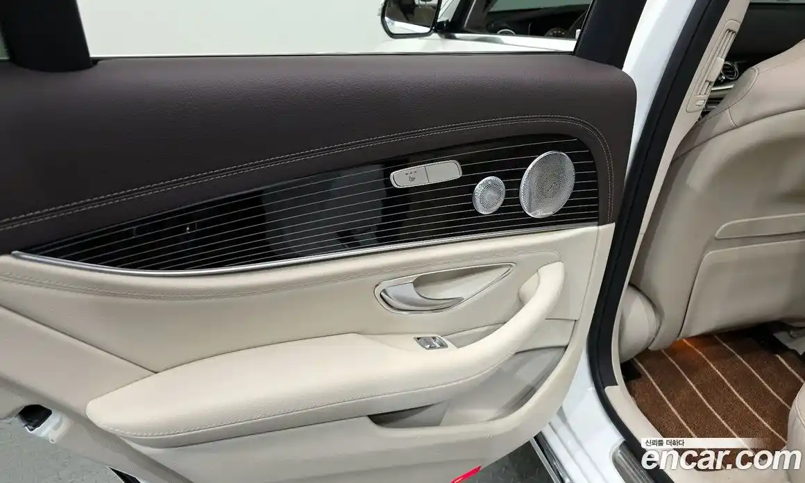 Mercedes-Benz E-Class 2018 3.0 гидро в Москве № 1249072, фото 15