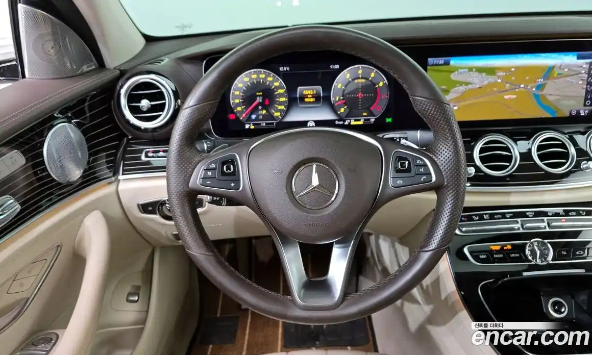 Mercedes-Benz E-Class 2018 3.0 гидро в Москве № 1249072, фото 18