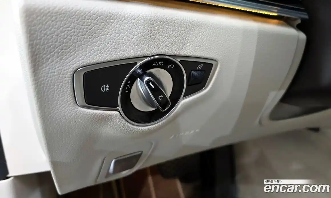 Mercedes-Benz E-Class 2018 3.0 гидро в Москве № 1249072, фото 27