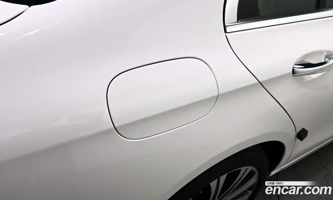 Mercedes-Benz E-Class 2018 3.0 гидро в Москве № 1249072, фото 33