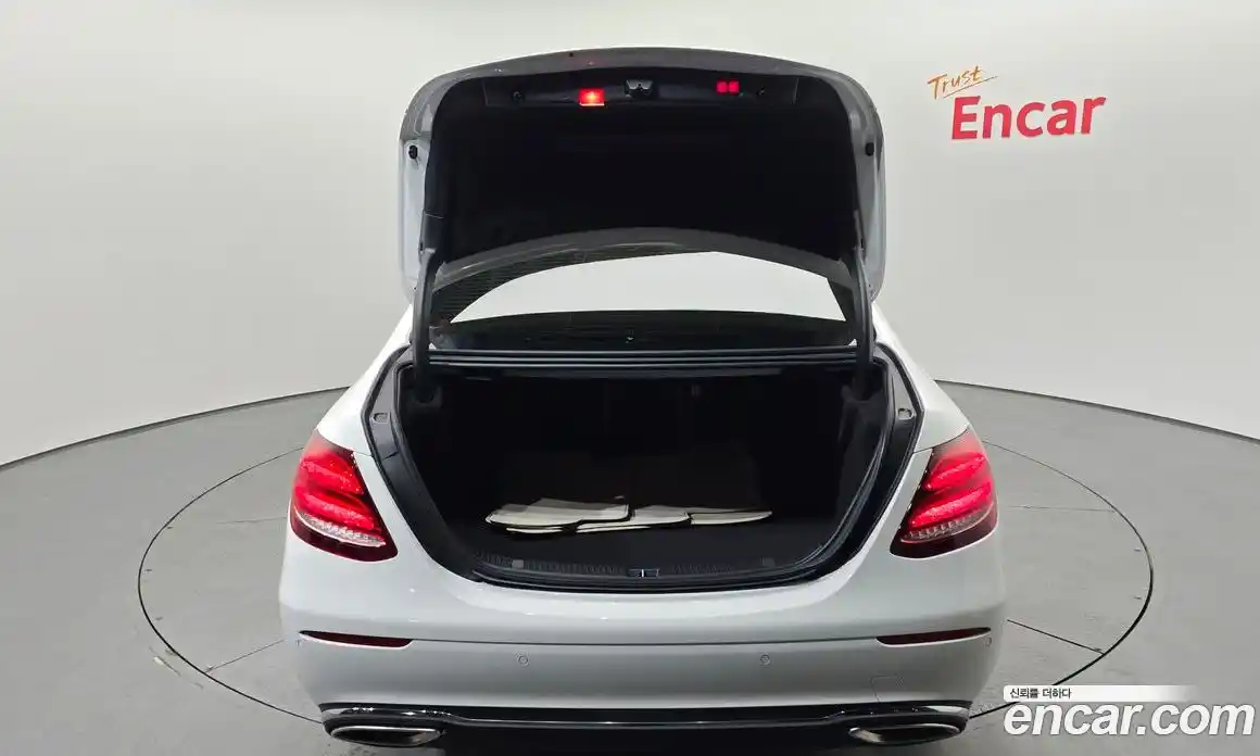 Mercedes-Benz E-Class 2018 3.0 гидро в Москве № 1249072, фото 35