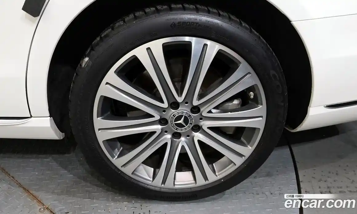 Mercedes-Benz E-Class 2018 3.0 гидро в Москве № 1249072, фото 7