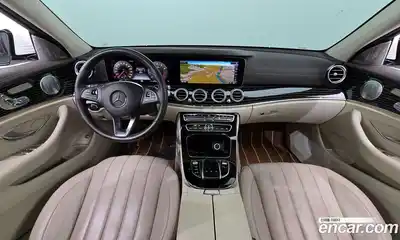 Mercedes-Benz E-Class 2018 3.0 гидро в Москве № 1249072, миниатюра 10