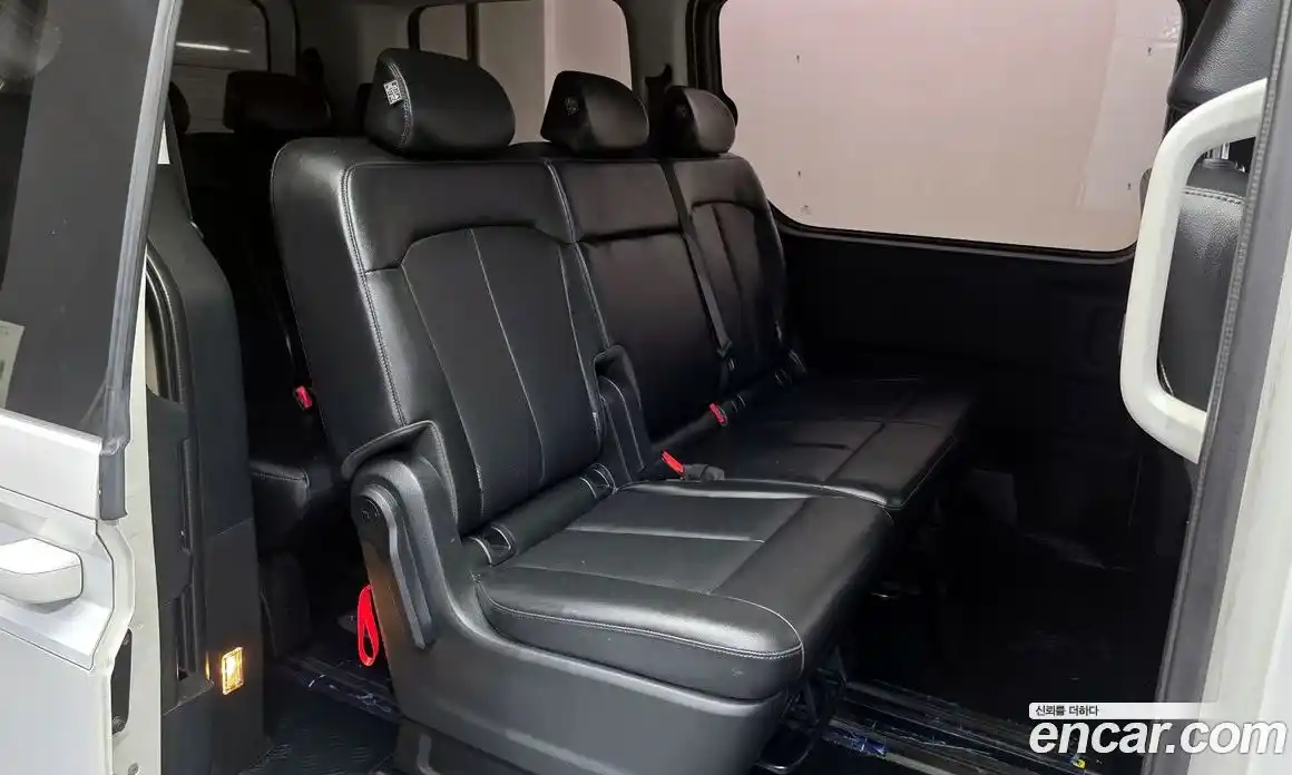 Hyundai Staria 2021 2.2 гидро в Москве № 126989, фото 12
