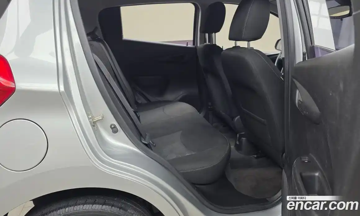 Chevrolet Spark 2015 1.0 гидро в Москве, фото 18