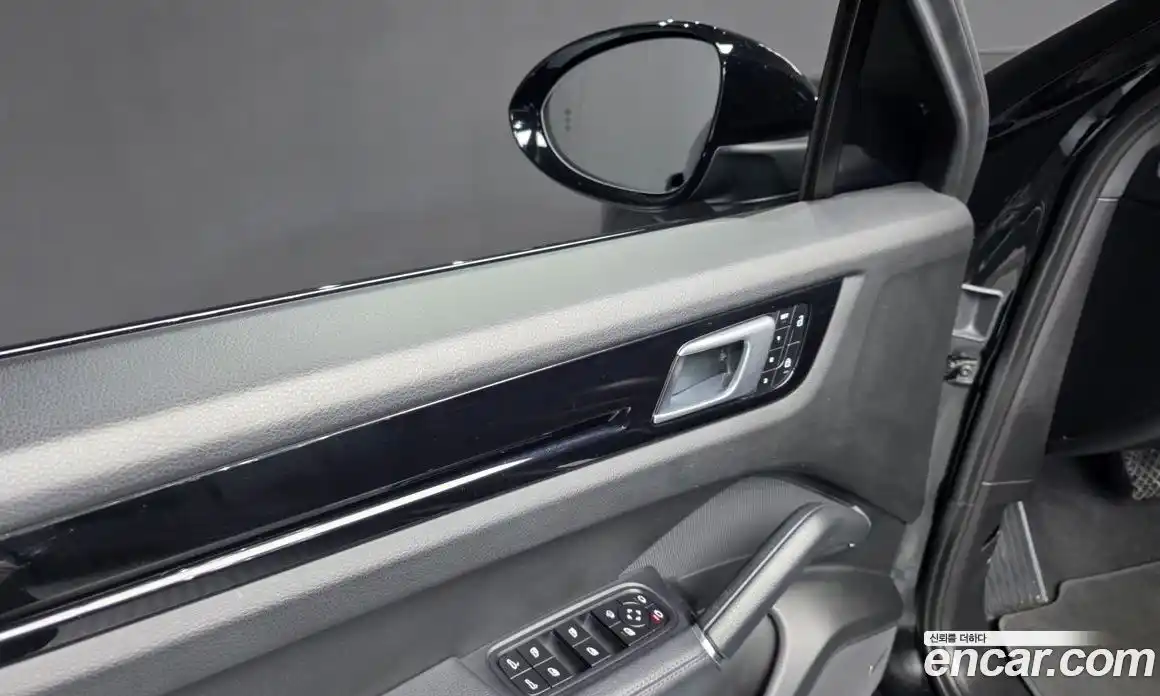 Porsche Cayenne 2022 3.0 гидро в Москве № 1280637, фото 38