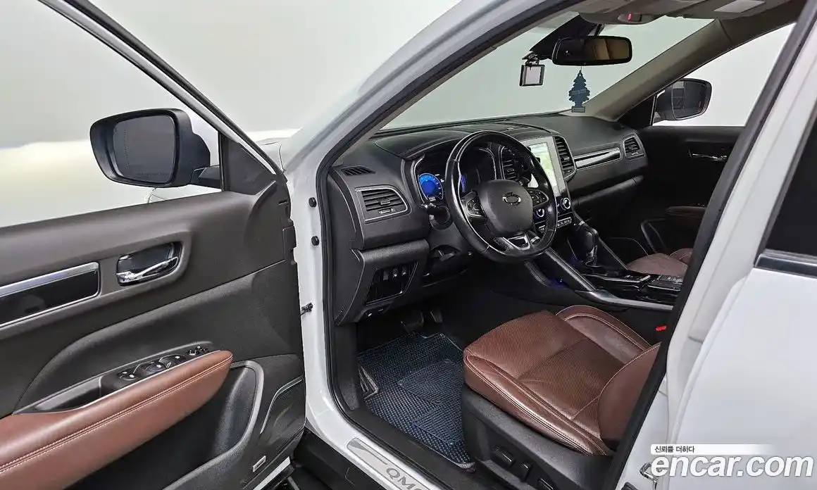Renault QM6 2016 2.0 гидро в Москве № 1291243, фото 13