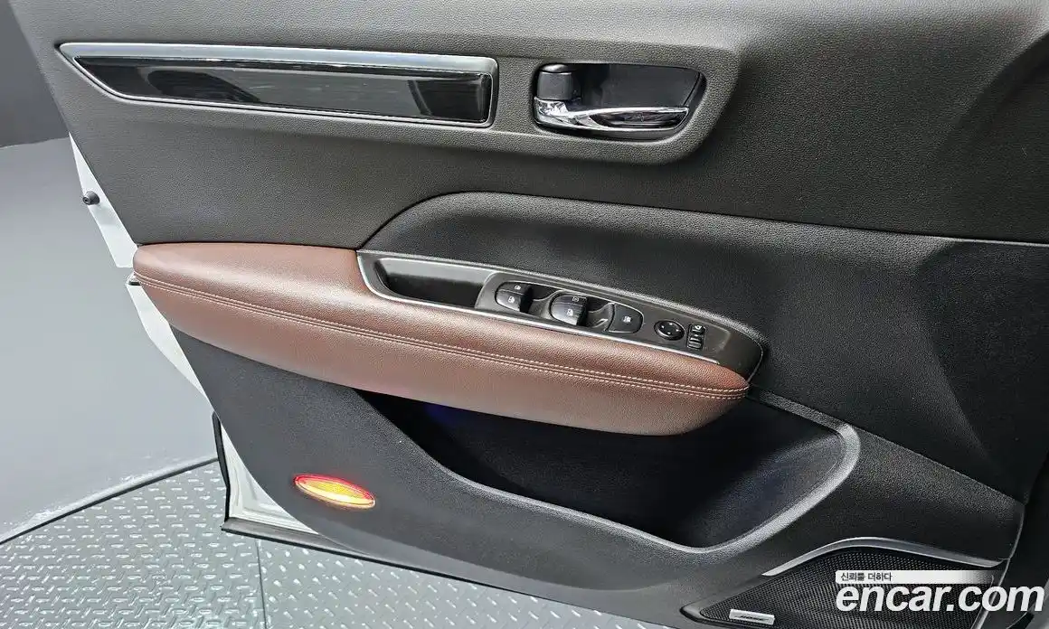 Renault QM6 2016 2.0 гидро в Москве № 1291243, фото 14