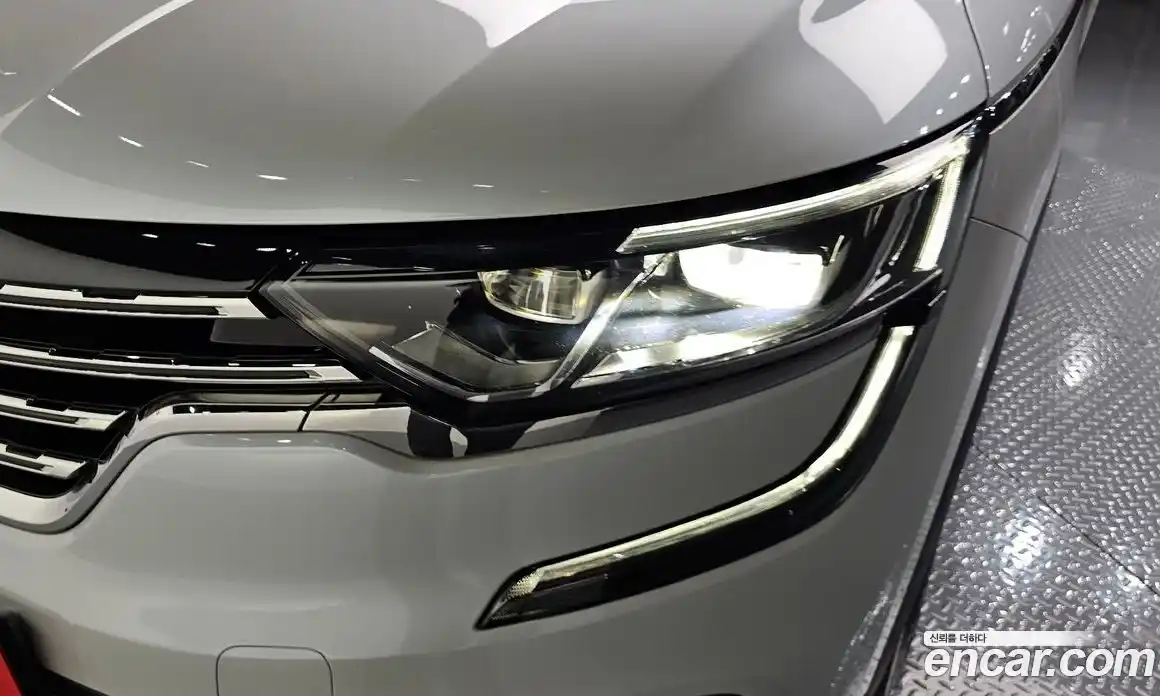 Renault QM6 2016 2.0 гидро в Москве № 1291243, фото 8
