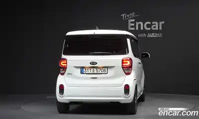 Kia Ray 2021 1.0 гидро в Москве № 1318573, миниатюра 4