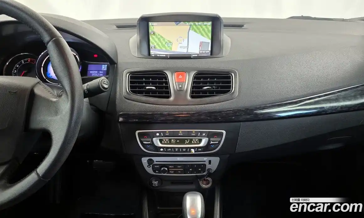 Renault SM3 2014 1.6 гидро в Москве № 1321400, фото 19