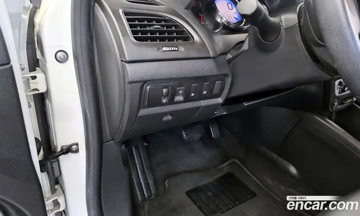 Renault SM3 2014 1.6 гидро в Москве № 1321400, фото 23