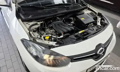Renault SM3 2014 1.6 гидро в Москве № 1321400, миниатюра 5