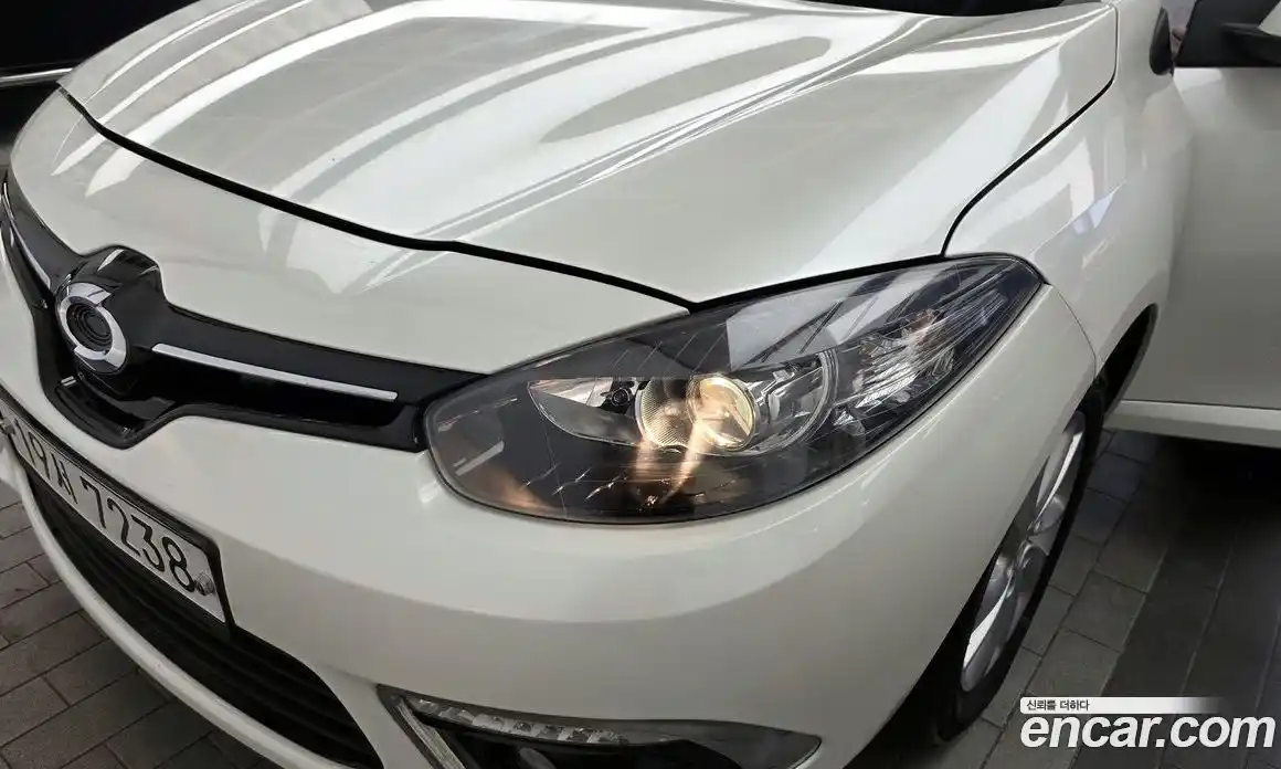 Renault SM3 2014 1.6 гидро в Москве № 1321400, фото 7