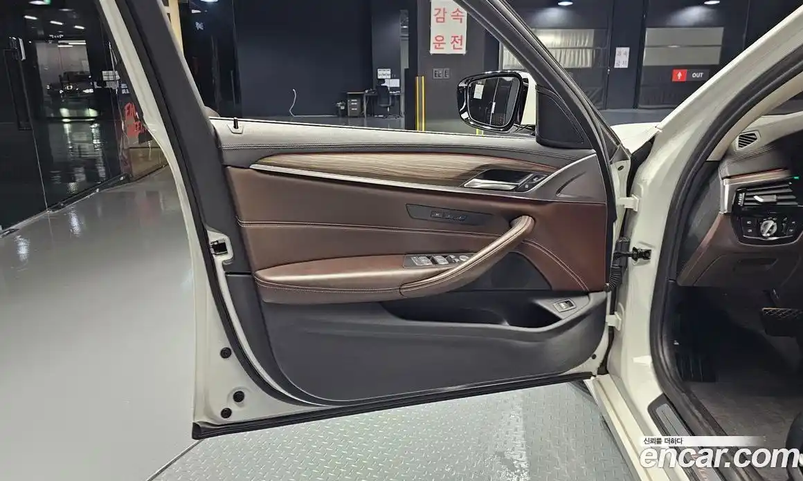 BMW 5-Series 2019 2.0 гидро в Москве № 1321799, фото 14