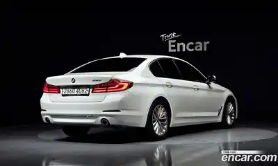 BMW 5-Series 2019 2.0 гидро в Москве № 1321799, миниатюра 2