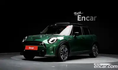 Mini Cooper, 2023