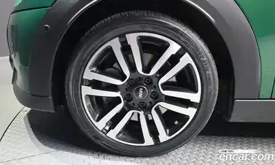 Mini Cooper 2023 2.0 гидро в Москве № 1323019, миниатюра 5